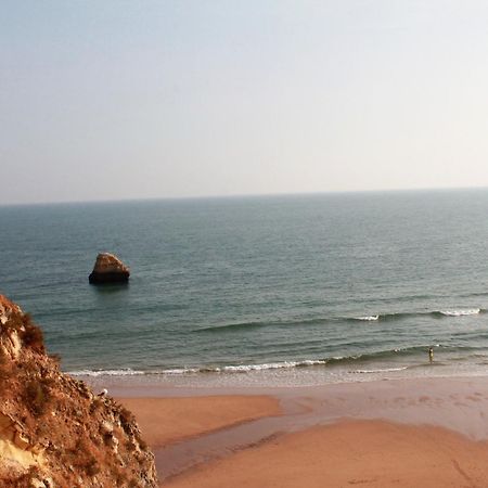 Praia Da Rocha, Vila Rosa, T1, Piscinas, Parqueamento E Internet By Ig Portimao Bagian luar foto